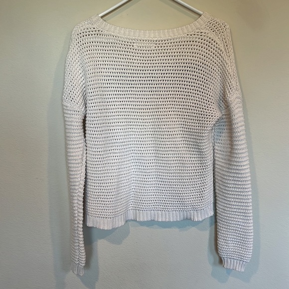 Aeropostale Sweater - Picture 2 of 3